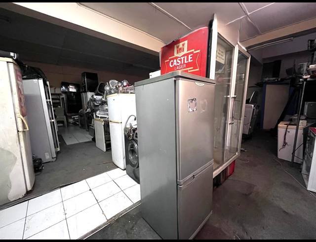 1,100M² RETAIL FOR SALE IN EAST LONDON CENTRAL
